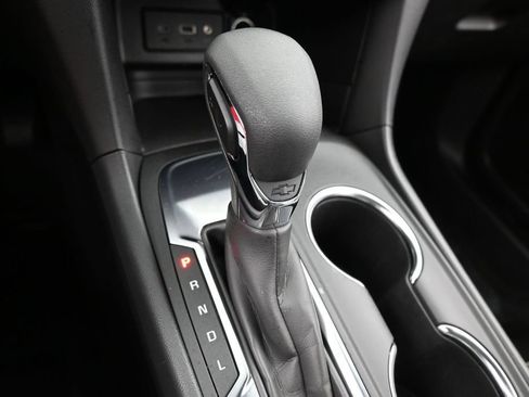 Used 2024 Chevrolet Equinox LS w/ Sport Edition FWD image 20