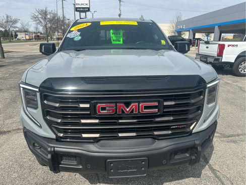 Used 2024 GMC Sierra 1500 AT4X AWD/4WD image 2