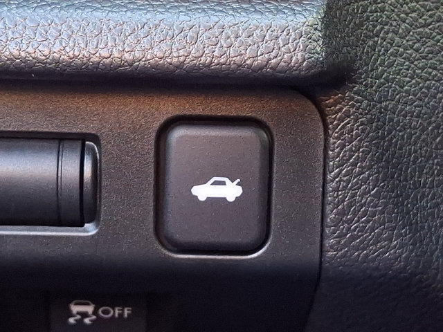 Used 2018 Subaru WRX AWD/4WD image 24