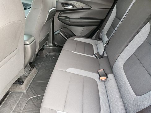 Certified 2023 Chevrolet TrailBlazer LT w/ Convenience Package image 31