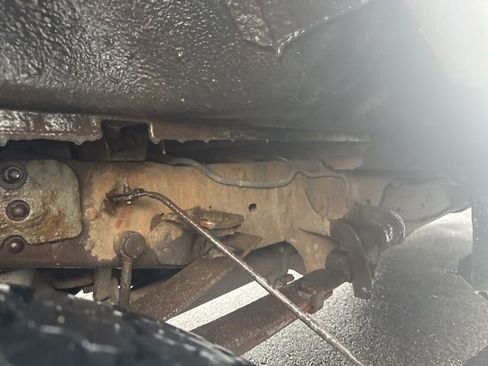 Used 2011 Ford F350 Lariat w/ Lariat Interior Pkg image 26