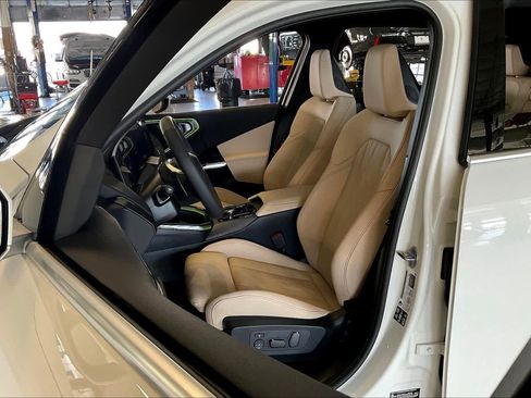 New 2026 BMW X3 xDrive30 w/ Convenience Package image 9