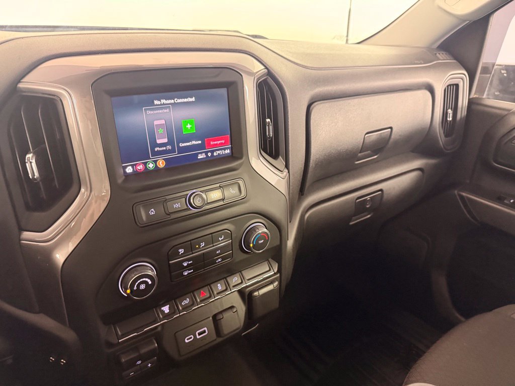 Used 2022 Chevrolet Silverado 2500 Custom w/ Custom Value Package AWD/4WD image 36