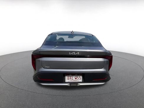 Used 2025 Kia K4 FWD image 12