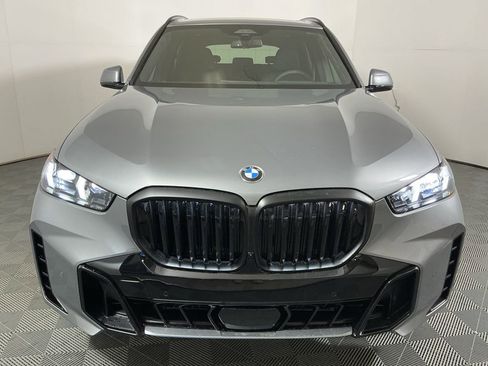 New 2026 BMW X5 xDrive40i w/ M Sport Package image 3