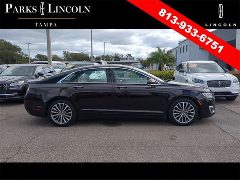 Used 2020 Lincoln MKZ w/ Convenience Package image 3