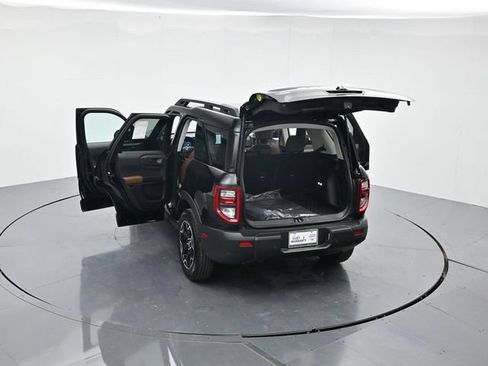 Used 2025 Ford Bronco Sport Outer Banks w/ Outer Banks Tech Package+ AWD/4WD image 44