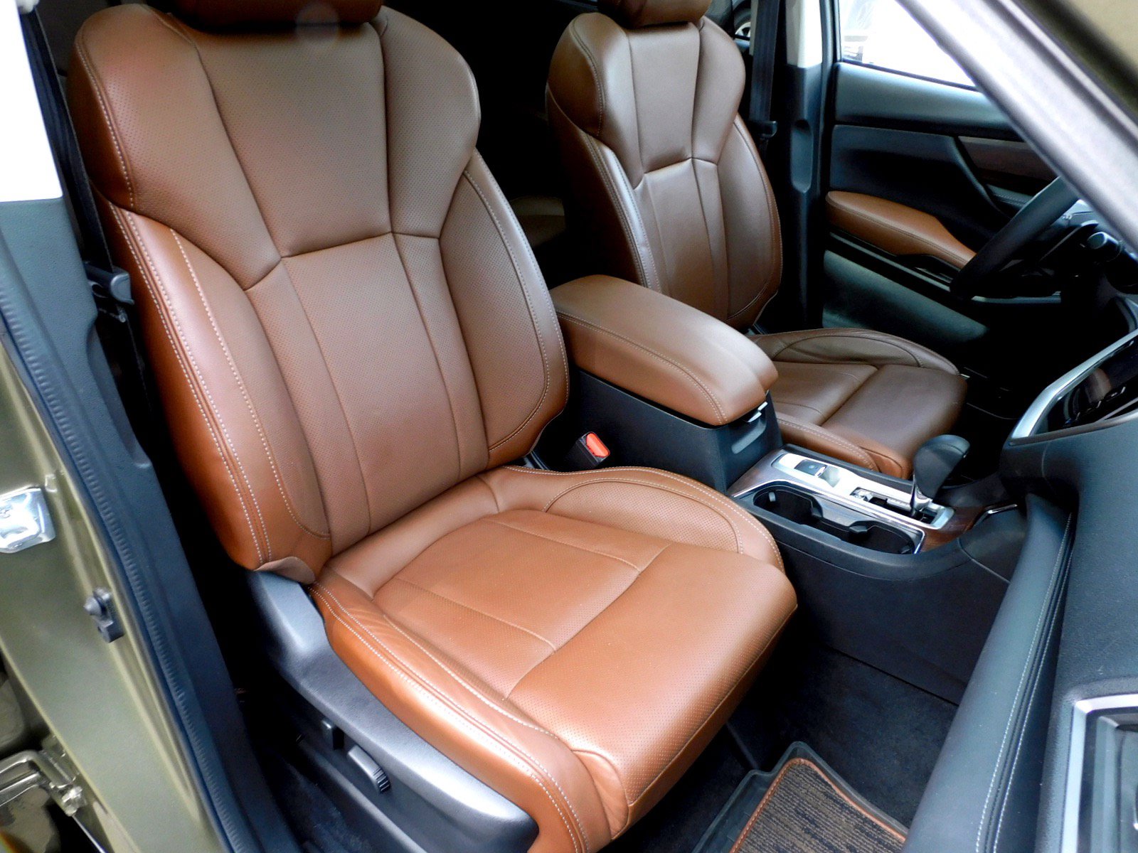 Used 2023 Subaru Ascent Touring AWD/4WD image 21