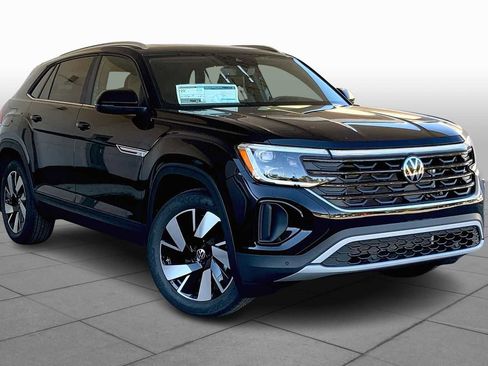 New 2026 Volkswagen Atlas Cross Sport SE image 2