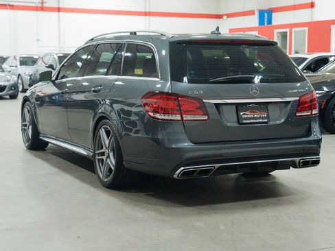 Used 2014 Mercedes-Benz E 63 AMG S-Model w/ Driver Assistance Package image 4