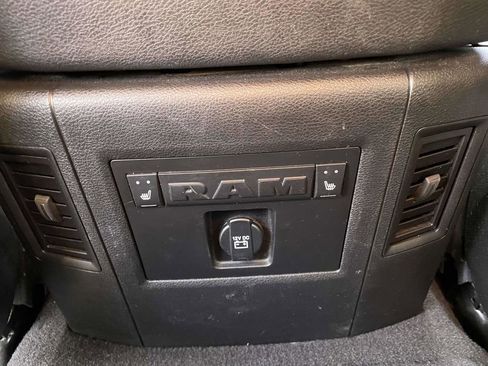 Used 2018 RAM 2500 Laramie w/ Sport Appearance Group image 21