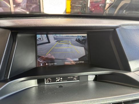 Used 2013 Honda Crosstour EX-L image 32