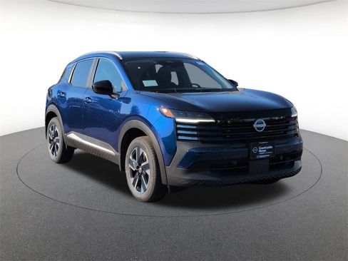 New 2026 Nissan Kicks SV image 3