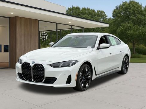 New 2026 BMW 430i RWD image 2