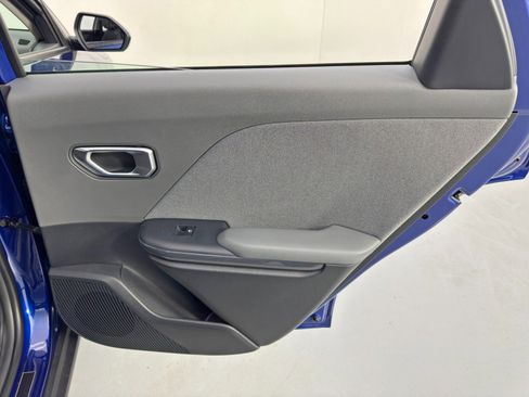 Used 2025 Kia K4 EX image 45