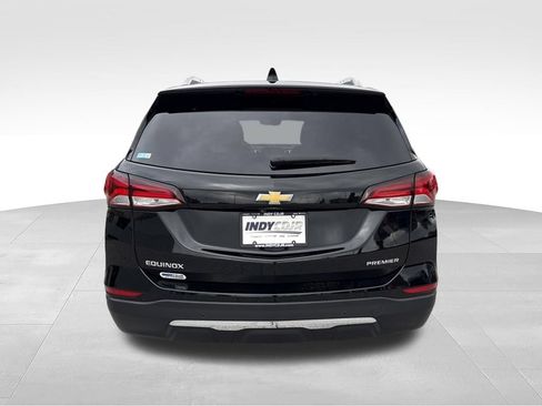 Used 2024 Chevrolet Equinox Premier FWD image 5