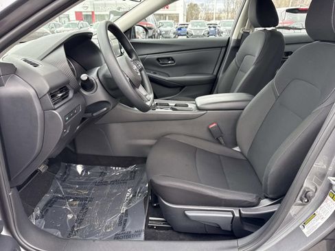 Certified 2025 Nissan Sentra S image 29