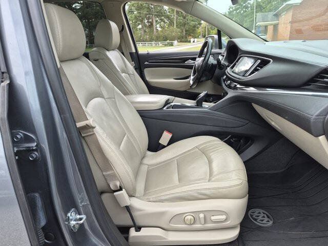 Used 2018 Buick Enclave Premium w/ Trailering Package FWD image 35