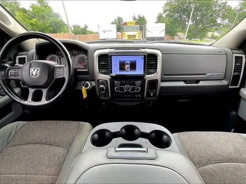 Used 2018 RAM 1500 Big Horn AWD/4WD image 14