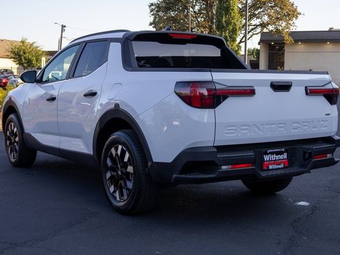 Certified 2025 Hyundai Santa Cruz SEL image 9