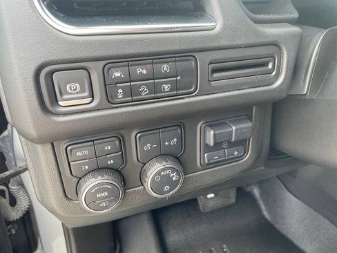 Used 2024 Chevrolet Tahoe Z71 w/ Off-Road Capability Package AWD/4WD image 28