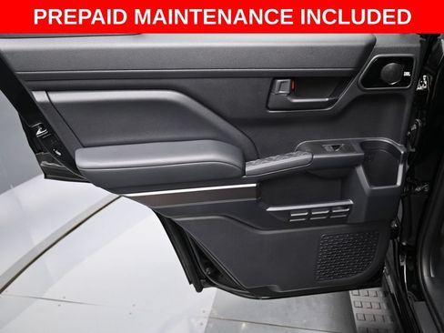 Certified 2026 Toyota 4Runner TRD Off-Road Premium AWD/4WD image 33