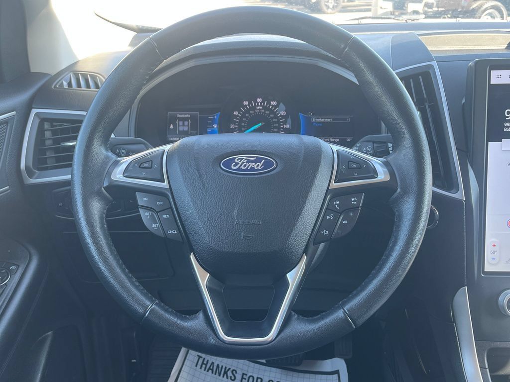 Used 2023 Ford Edge SEL AWD/4WD image 15
