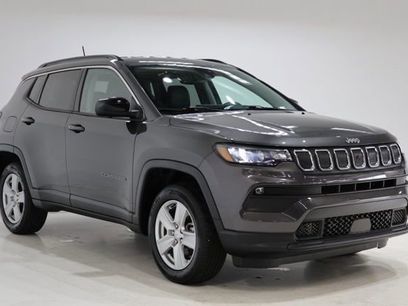 Used 2022 Jeep Compass Latitude w/ Convenience Group