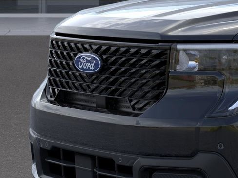 New 2026 Ford Maverick Lariat w/ Black Appearance Package image 18