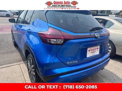 Used 2021 Nissan Kicks SV image 8