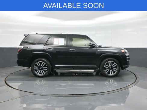 Used 2022 Toyota 4Runner Limited image 8