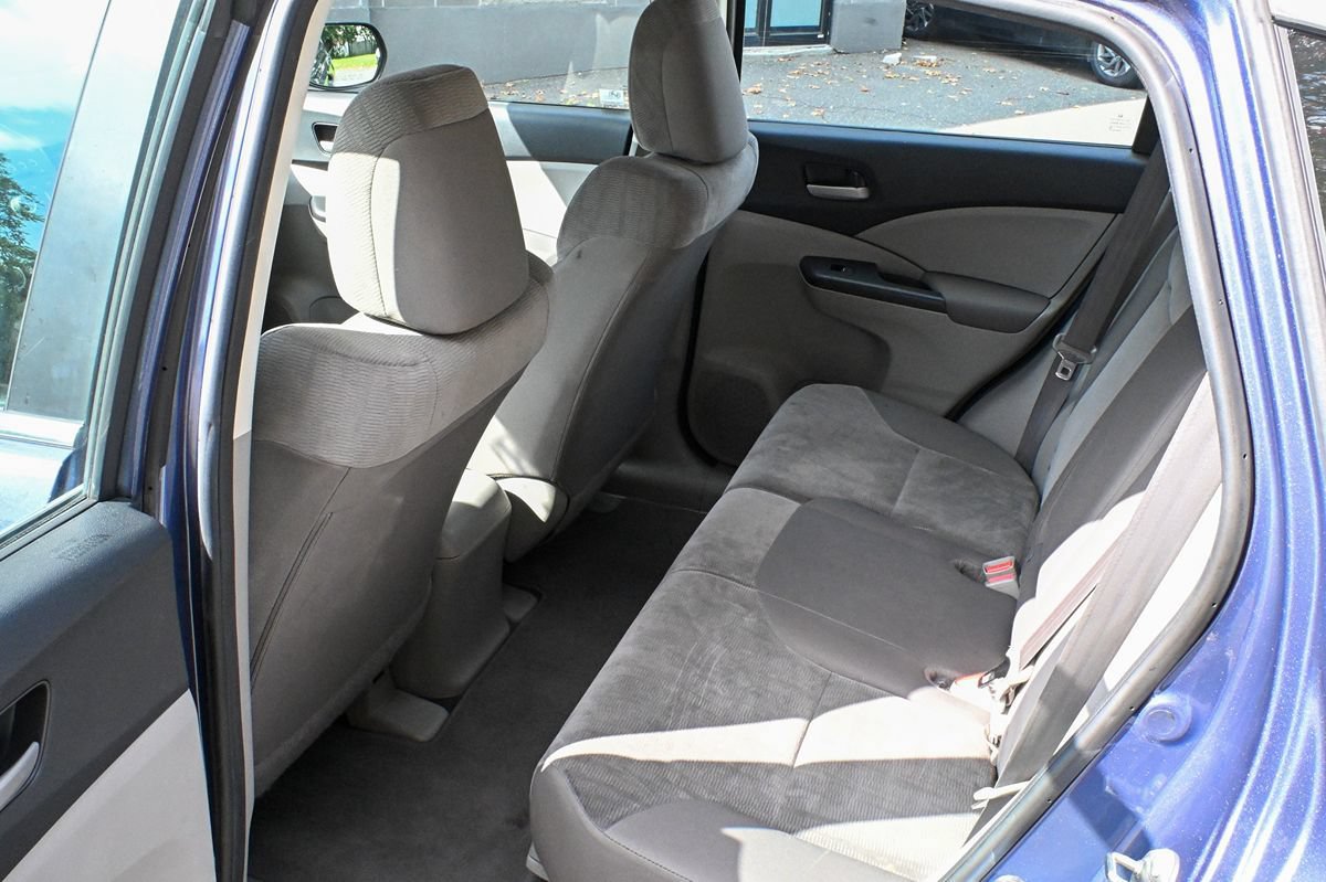 Used 2014 Honda CR-V LX image 9