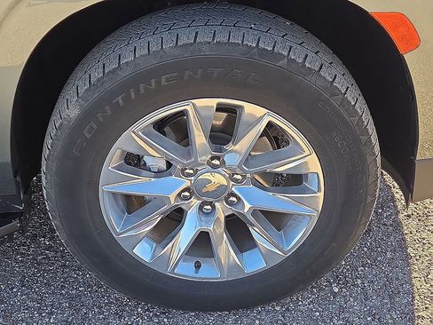 Used 2024 Chevrolet Tahoe Premier image 10