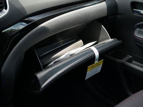 Used 2025 Honda Ridgeline Black Edition image 28