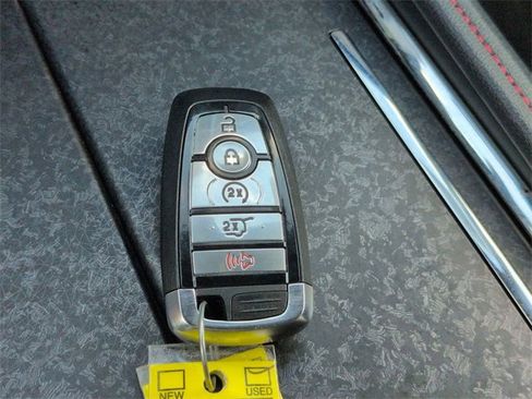 Certified 2022 Ford Expedition Limited image 31