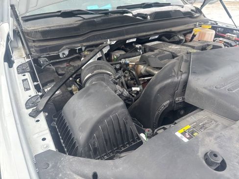 New 2024 RAM 5500 Tradesman AWD/4WD image 18