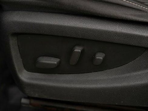 Used 2015 Chevrolet Silverado 3500 LT w/ LT Fleet Convenience Package image 21