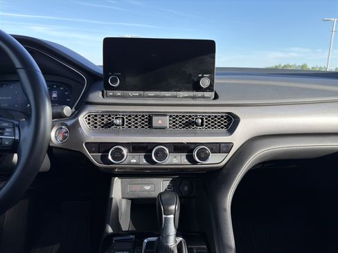 Used 2024 Acura Integra image 31