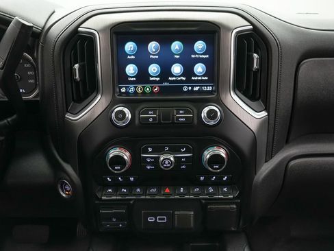 Used 2021 GMC Sierra 1500 Denali w/ Denali Ultimate Package AWD/4WD image 19