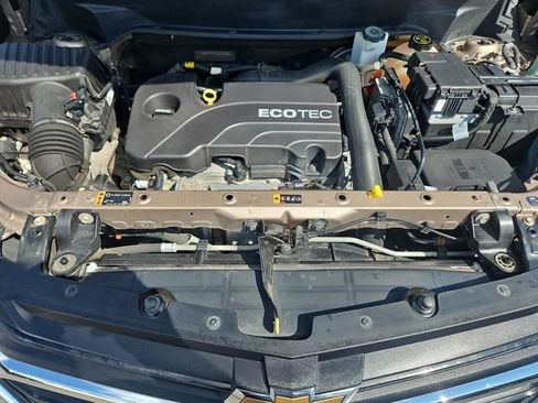 Used 2018 Chevrolet Equinox LS w/ LPO, Floor Liner Package FWD image 21