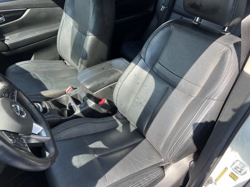 Used 2017 Nissan Rogue Sport SL w/ SL Premium Package image 15