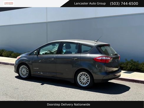 Used 2015 Ford C-MAX SE w/ Equipment Group 203A FWD image 4