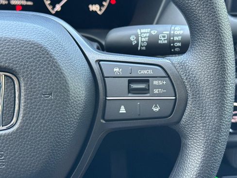 New 2026 Honda HR-V LX image 30