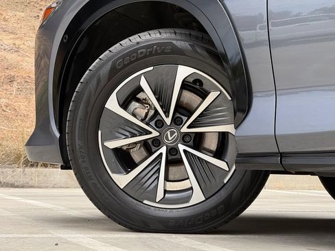 Certified 2024 Lexus RZ 300e Premium w/ Technology Package FWD image 9