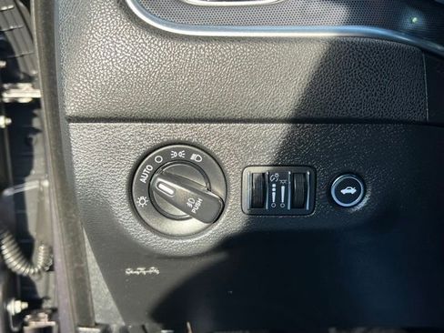 Used 2016 Dodge Charger R/T RWD image 14