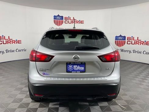 Used 2019 Nissan Rogue Sport SL w/ Premium Package image 4