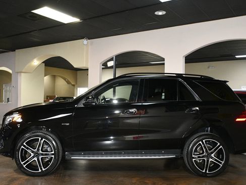 Used 2018 Mercedes-Benz GLE 43 AMG 4MATIC image 51