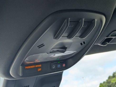 New 2026 Chevrolet Trax RS w/ Sunroof Package FWD image 21