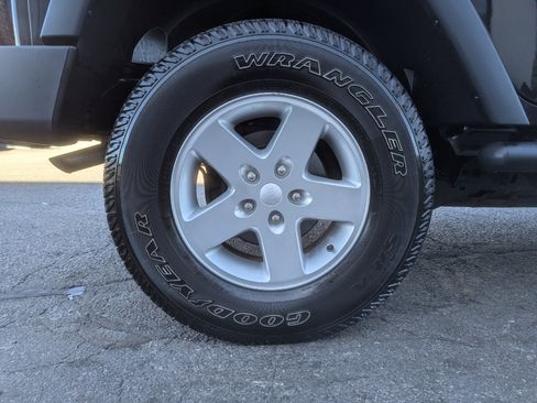 Used 2015 Jeep Wrangler Unlimited Sport w/ Quick Order Package 24S image 49