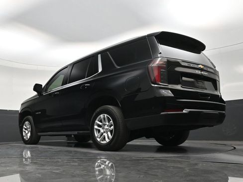 Used 2025 Chevrolet Tahoe LS RWD image 22